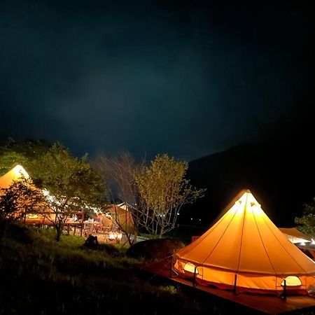 Hotel Ties Camp Ground Nagiso Exterior foto